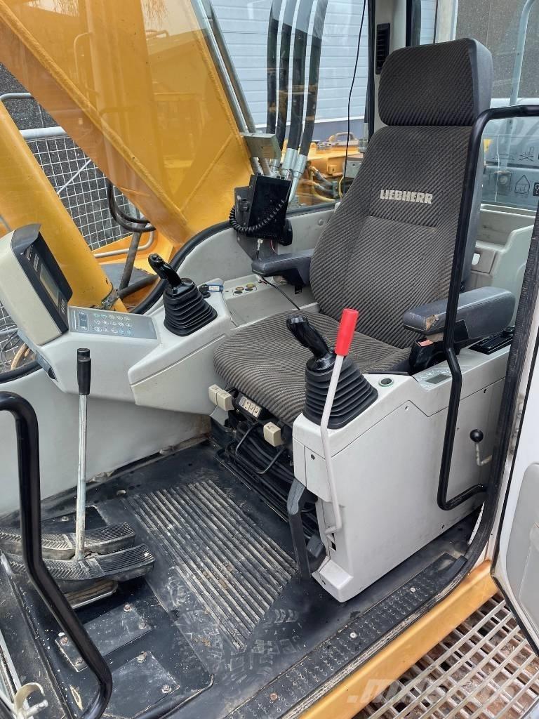 Liebherr R914 Верижен екскаватор