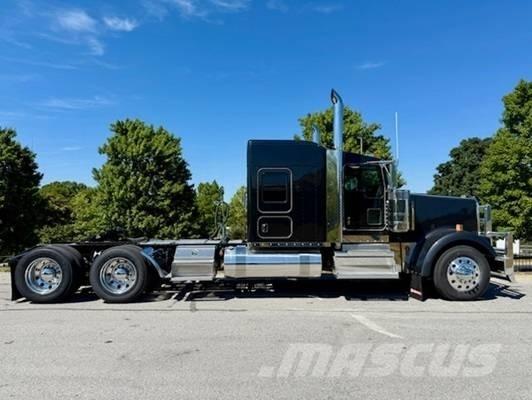 Kenworth W 900 Влекачи