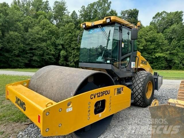 XCMG CV 123 PDU Еднобарабанни ролки
