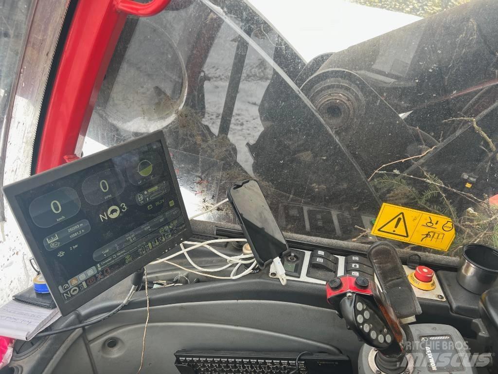 Komatsu 951 Харвестери