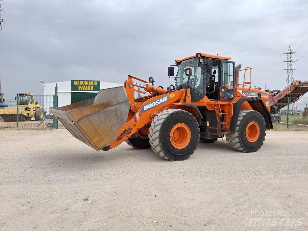 Doosan DL 300-5 Колесни товарачи
