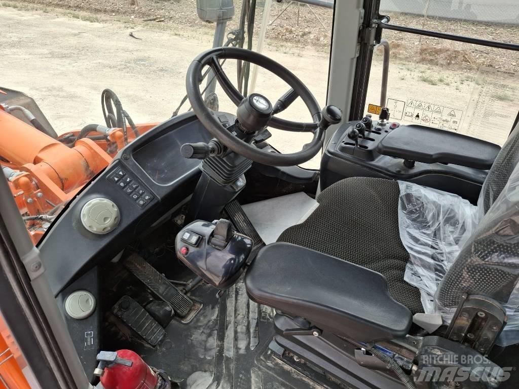 Doosan DL 300-5 Колесни товарачи