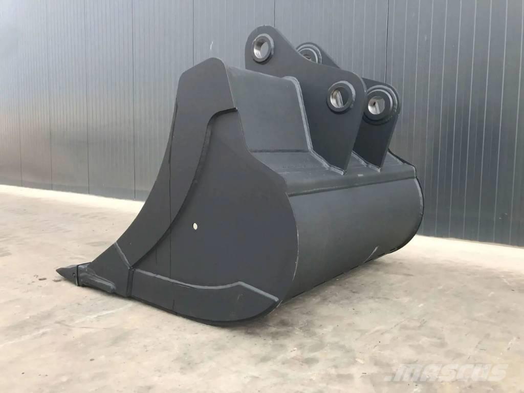 Komatsu PC210 Кофи