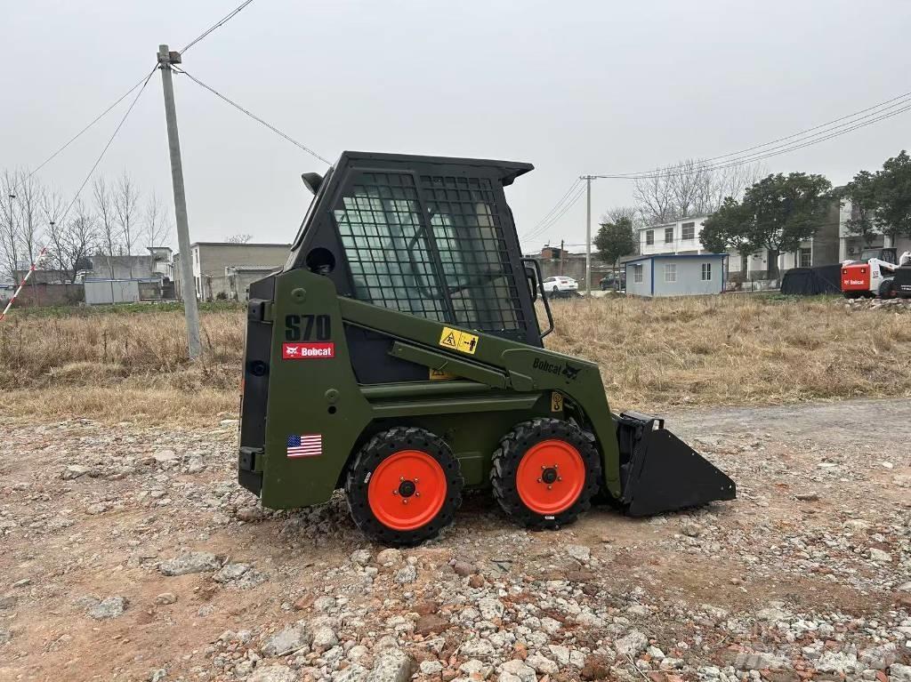 Bobcat S 70 Мини товарачи
