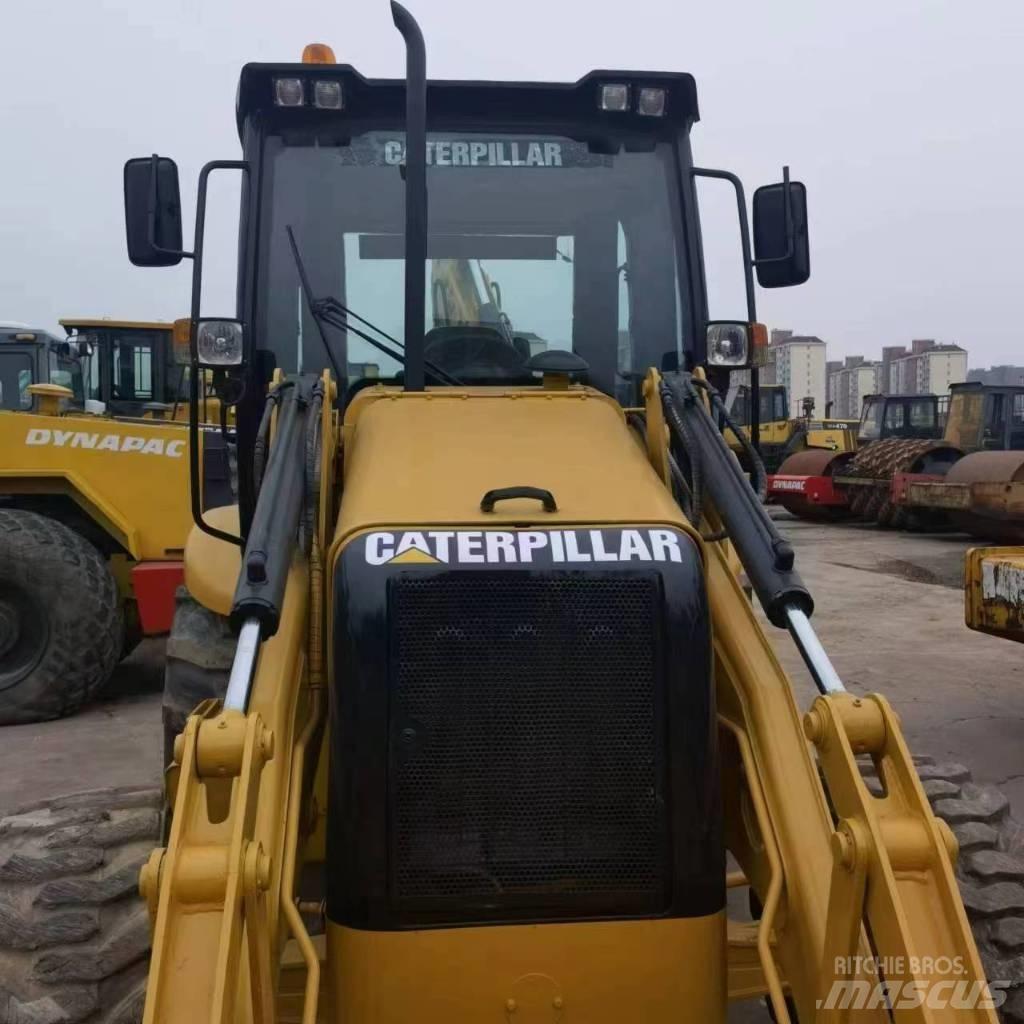 CAT 420 F Товарач със заден ексватор