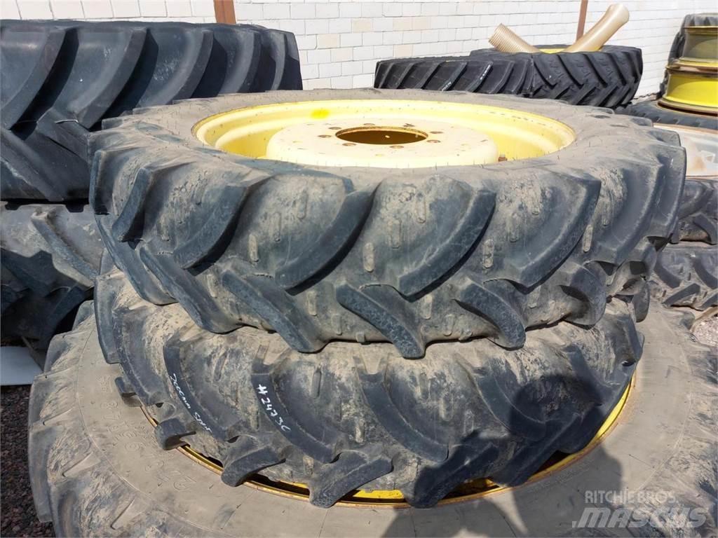 Kleber 270/95R32 Колелета/Гуми