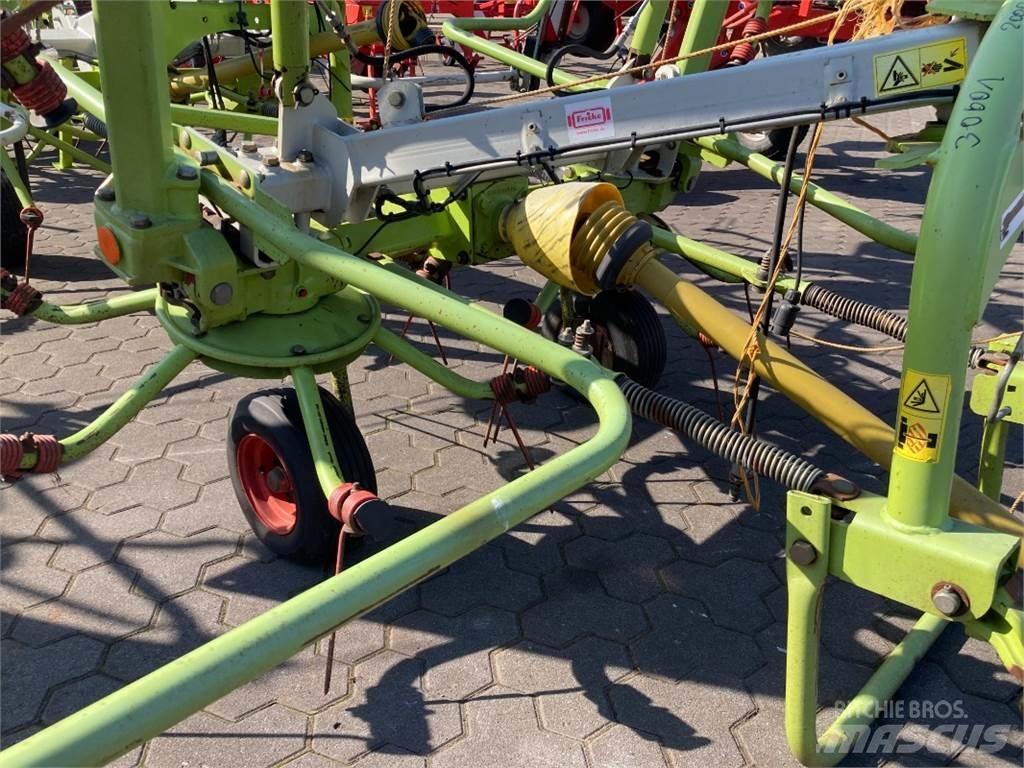CLAAS Volto 670 Гребла и сенообръщачки