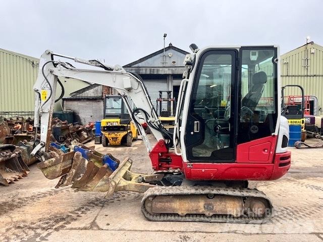 Takeuchi TB 230 Мини екскаватори < 7 т