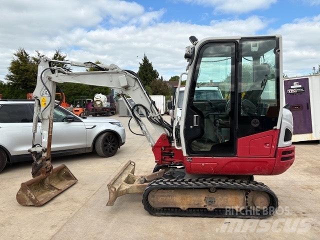 Takeuchi TB 230 Мини екскаватори < 7 т