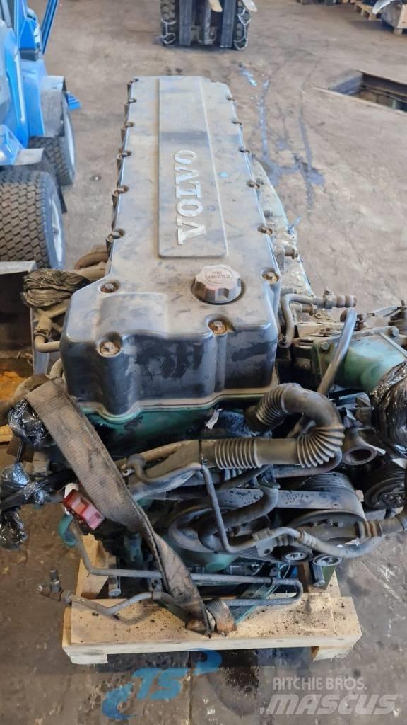 Volvo engine D12C380 Двигатели