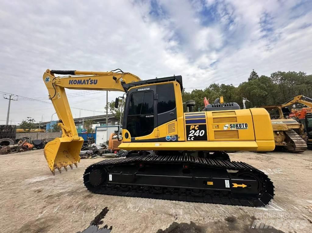 Komatsu PC 240 Верижен екскаватор