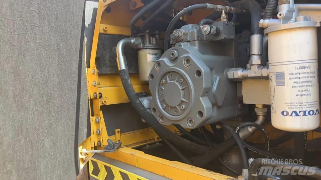 Volvo EC 480 Верижен екскаватор