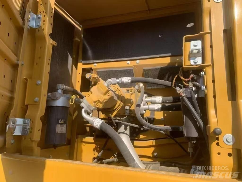 CAT 345GC Верижен екскаватор