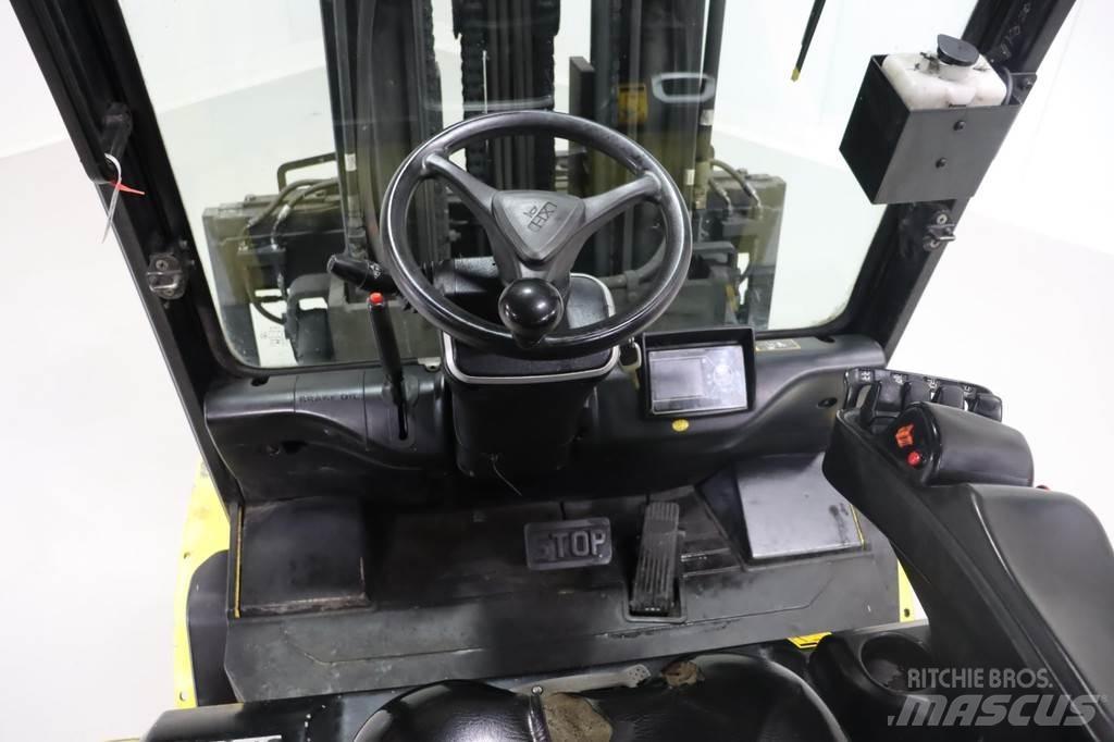Hyundai 45B-9 Електрически вилични кари-повдигачи
