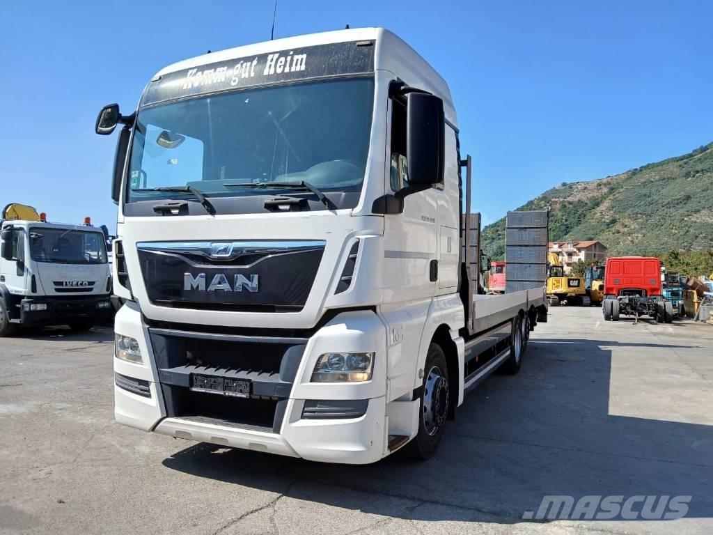 MAN TGX 26.440 Бордови камион / автолебедка