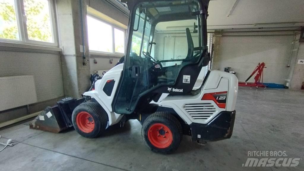 Bobcat L 23 Мини товарачи