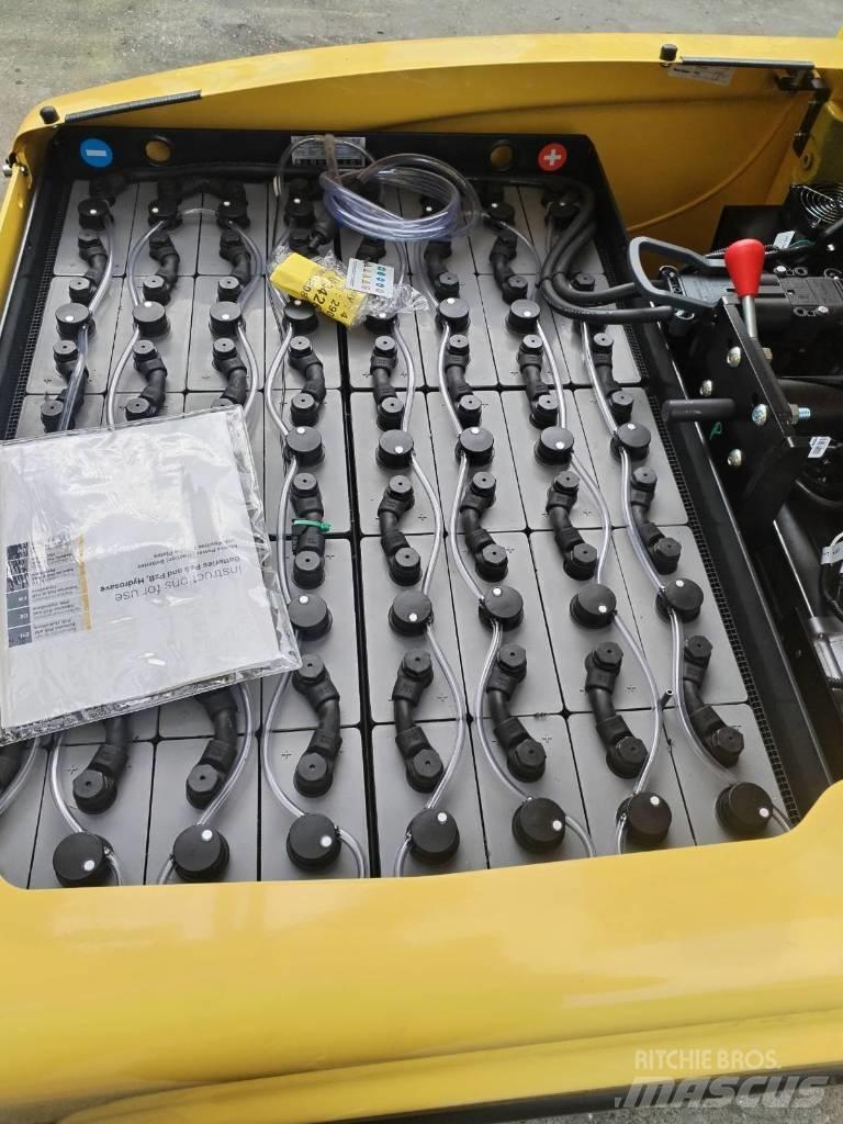 Hyster J 2.5 XN Електрически вилични кари-повдигачи