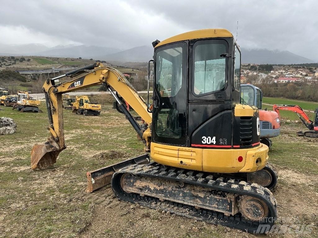 CAT 304 CR Мини екскаватори < 7 т