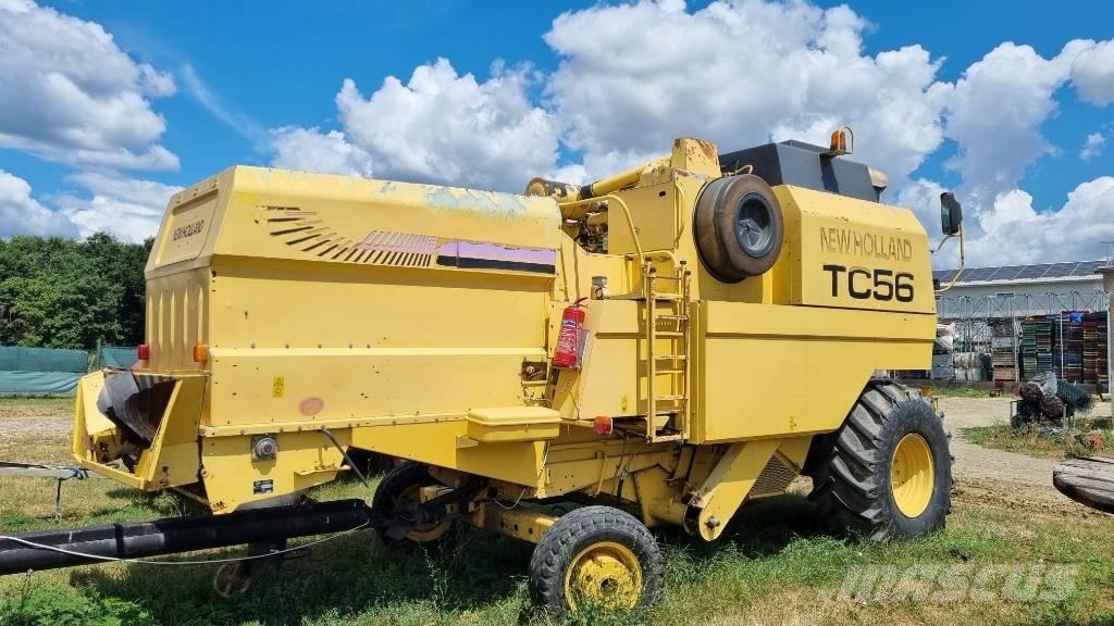 New Holland TC 56 Комбайни