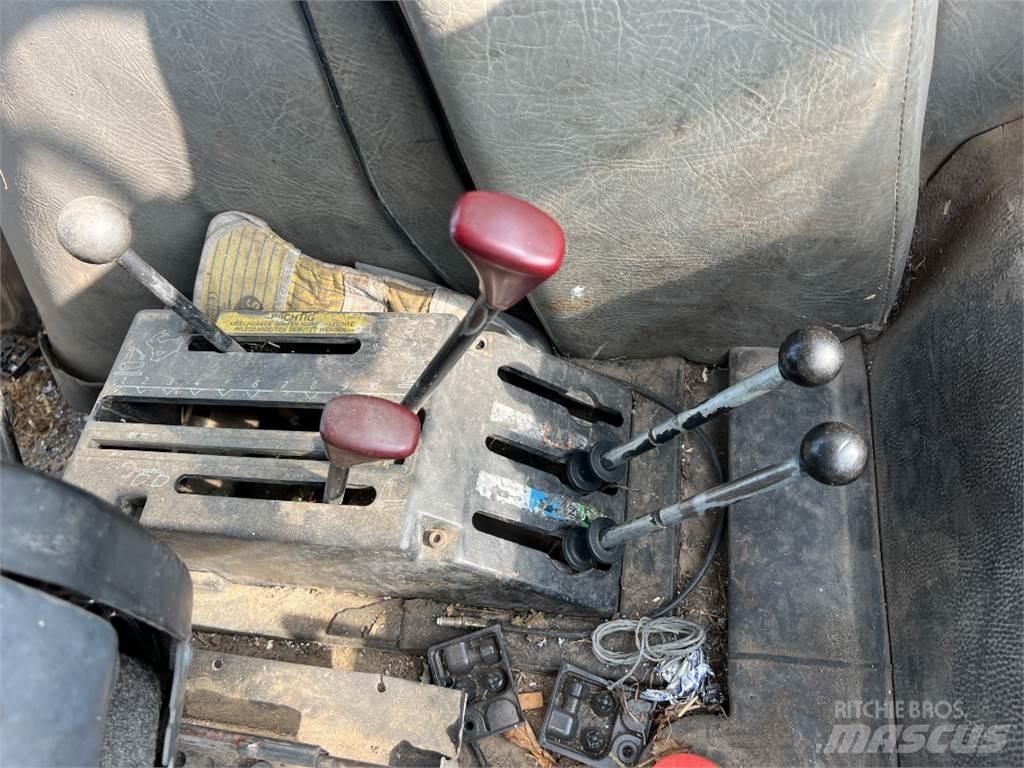 Case IH 1455 Трактори