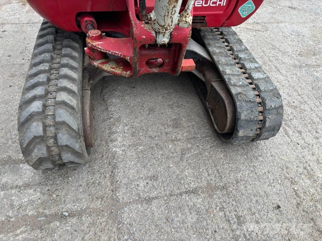 Takeuchi TB 230 Мини екскаватори < 7 т