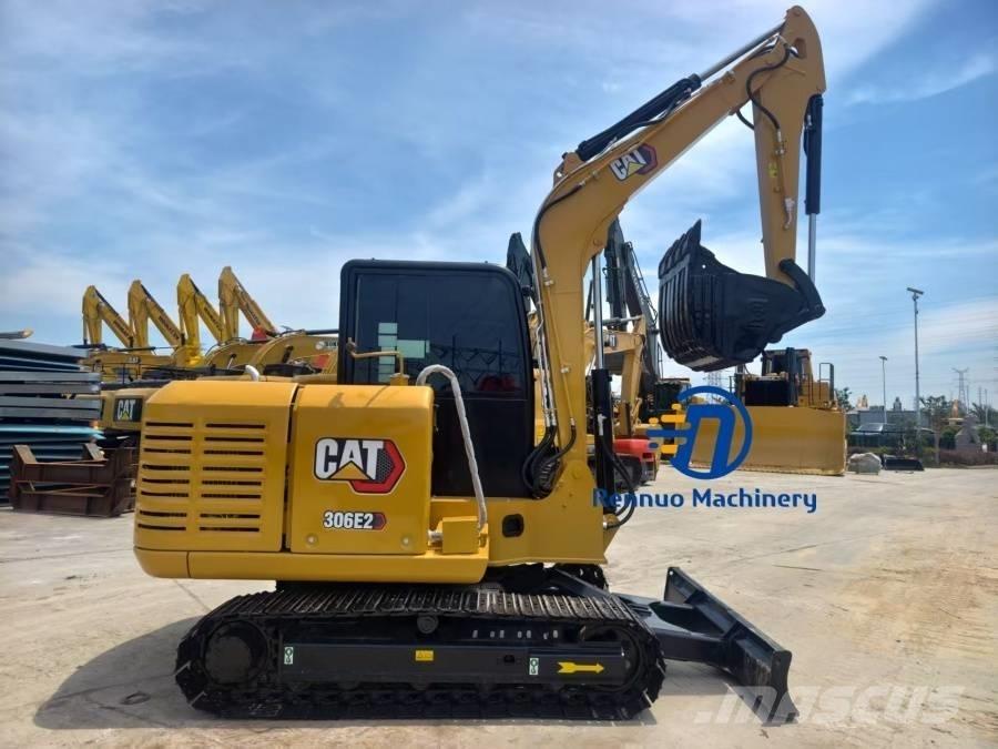 CAT 306E2 Мини екскаватори < 7 т