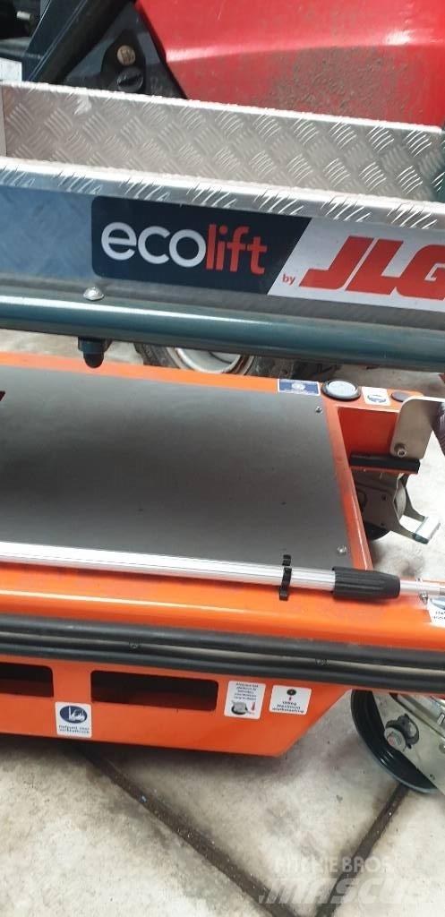 JLG Ecolift Вертикални мачтови повдигачи
