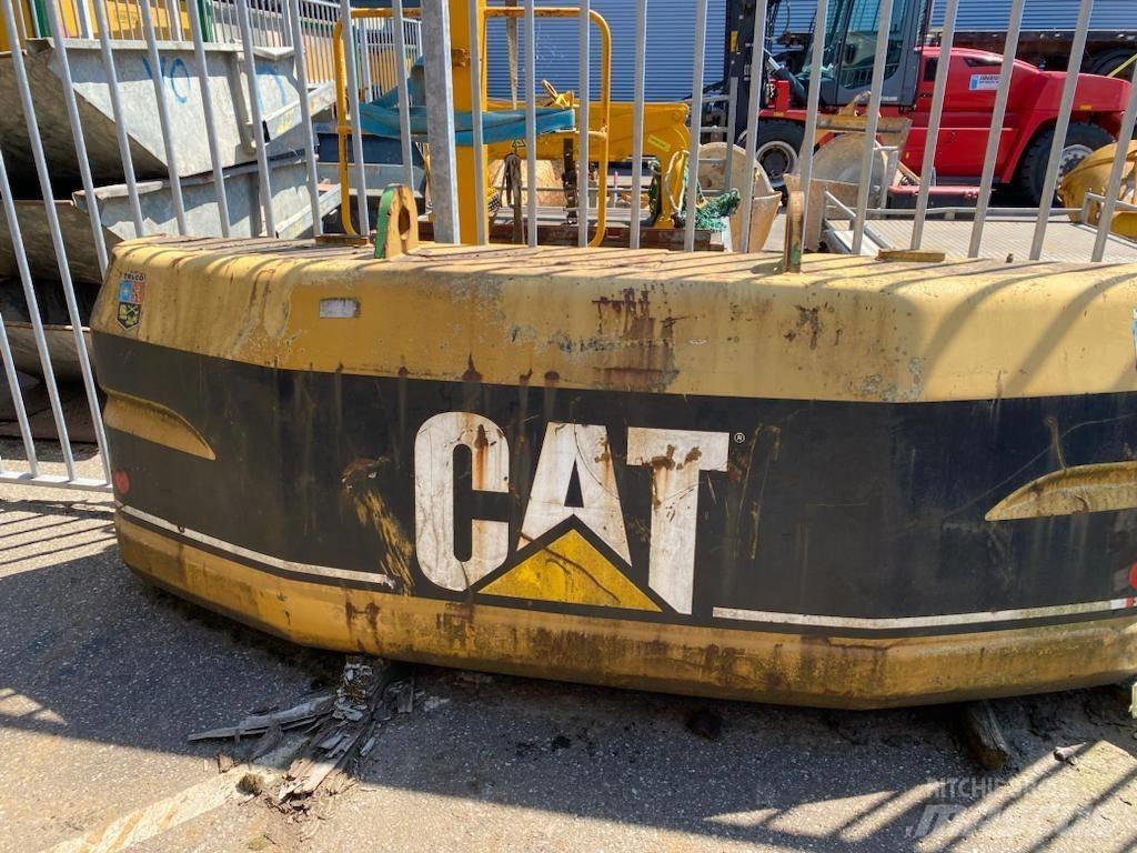 CAT 320, 320B, 320BL Шаси