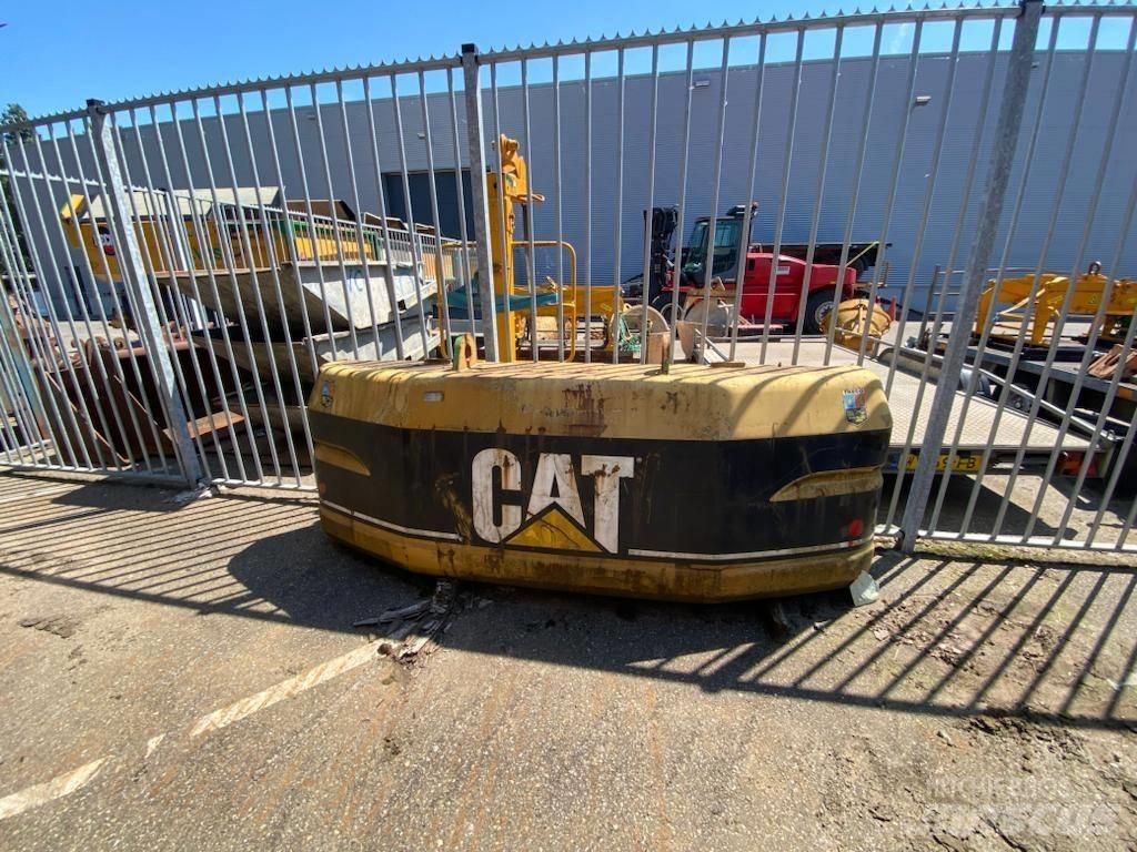 CAT 320, 320B, 320BL Шаси