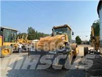XCMG SX233JE Еднобарабанни ролки
