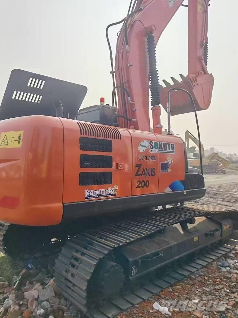 Hitachi 200-3 Верижен екскаватор
