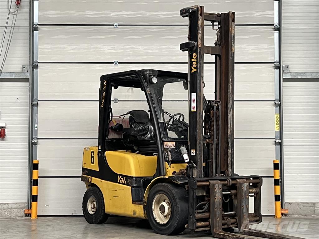 Yale GLP30VXV2445 Камиони с АГУ