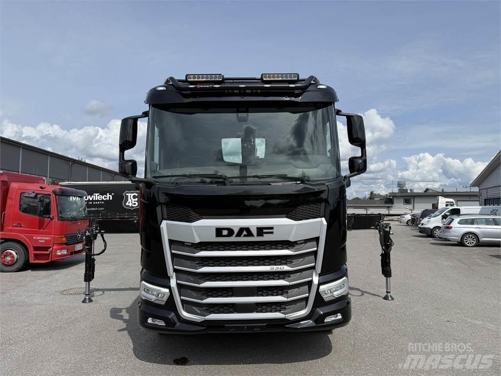 DAF XF 530 FAW 8X4 Автокранове