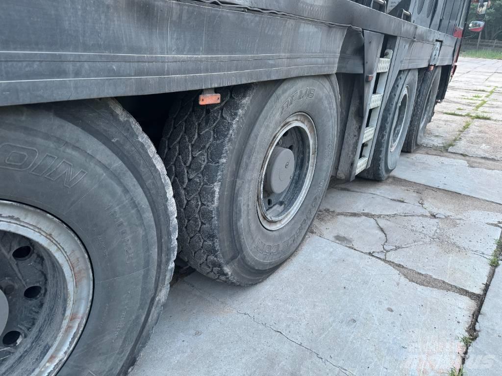 Liebherr LTM 1090-2 Всъдеходни кранове