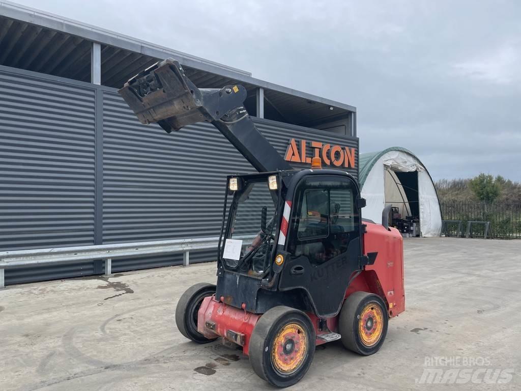 JCB R260 Скидери
