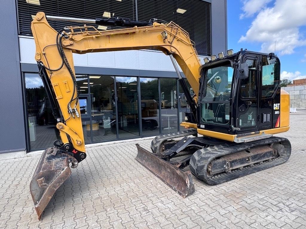 CAT 307E2 Средни екскаватори 7т - 12т