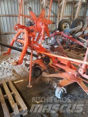 Kuhn GF 5001 Гребла и сенообръщачки