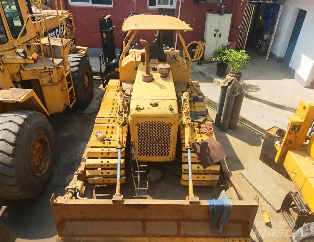 CAT D 4 E Верижни булдозери
