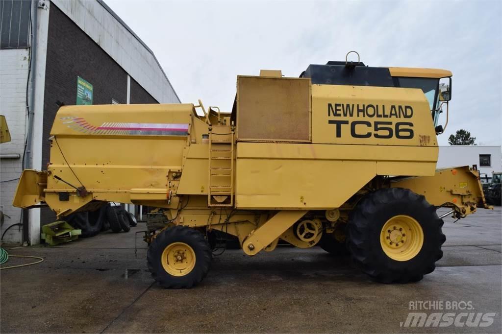 New Holland TC 56 Комбайни