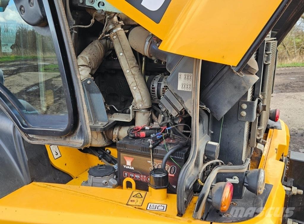 JCB TM 320 S Телескопични товарачи за селското стопанство
