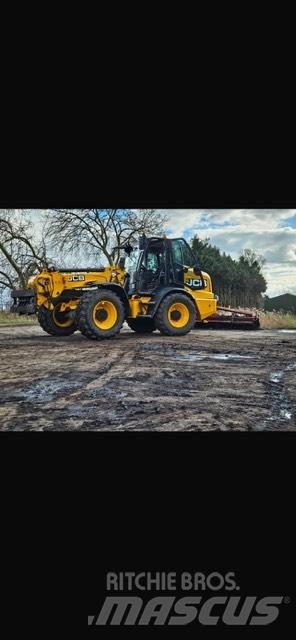 JCB TM 320 S Телескопични товарачи за селското стопанство