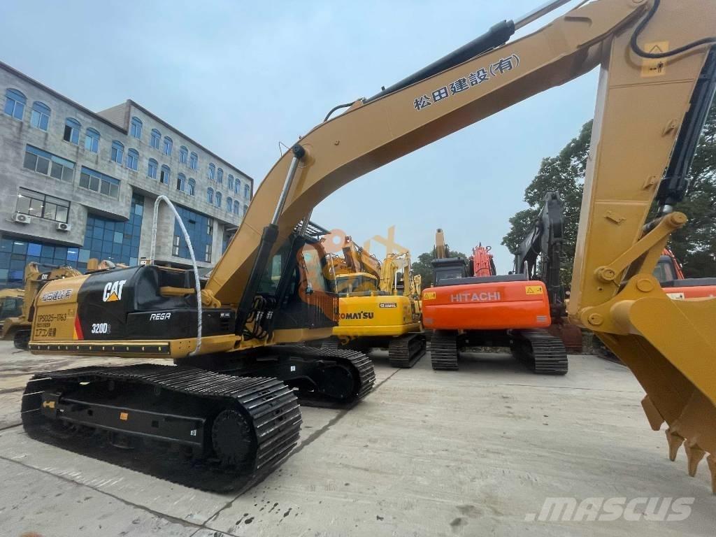 CAT 320 D Верижен екскаватор