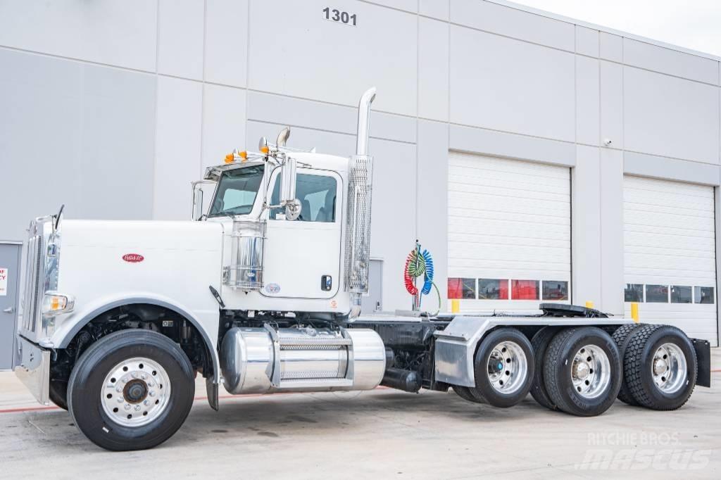 Peterbilt 389 Влекачи