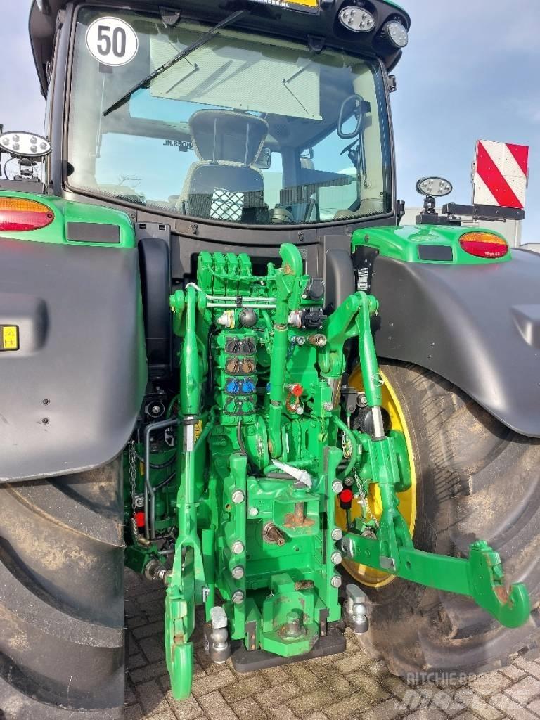 John Deere 6R185 Трактори
