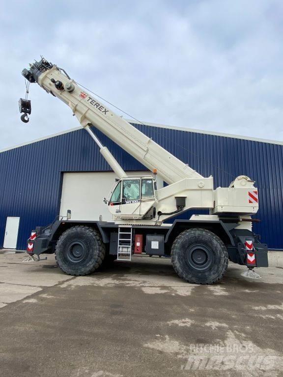Terex RT 100 Кранове за тежък терен