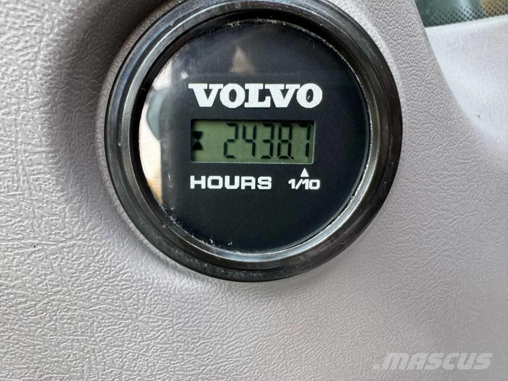 Volvo EC 380 EL Верижен екскаватор