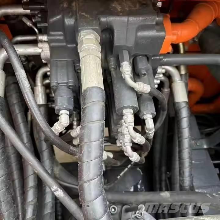 Doosan DX 300 LC Верижен екскаватор