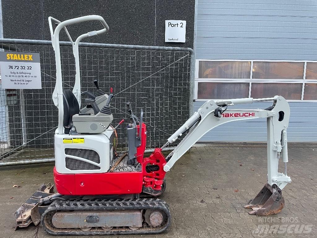 Takeuchi TB210R Мини екскаватори < 7 т