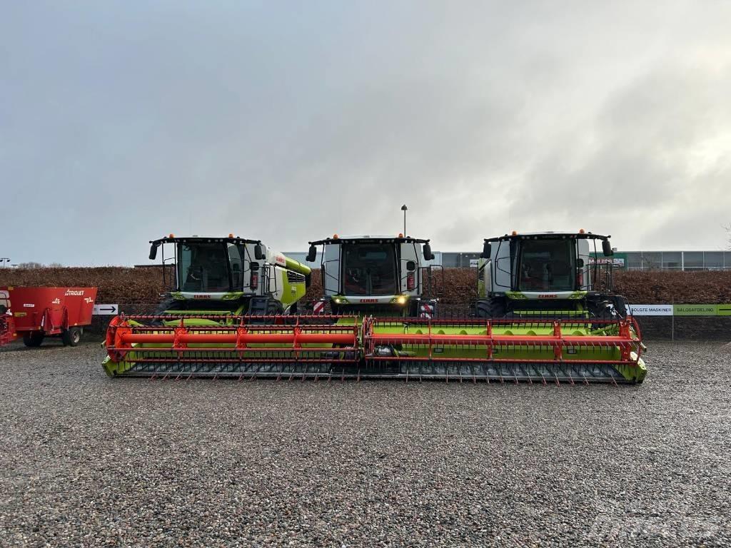 CLAAS Lexion 8800 TT Комбайни