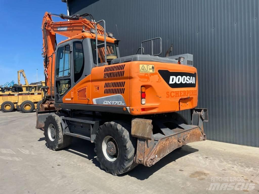 Doosan DX170W-5 Колесни екскаватори